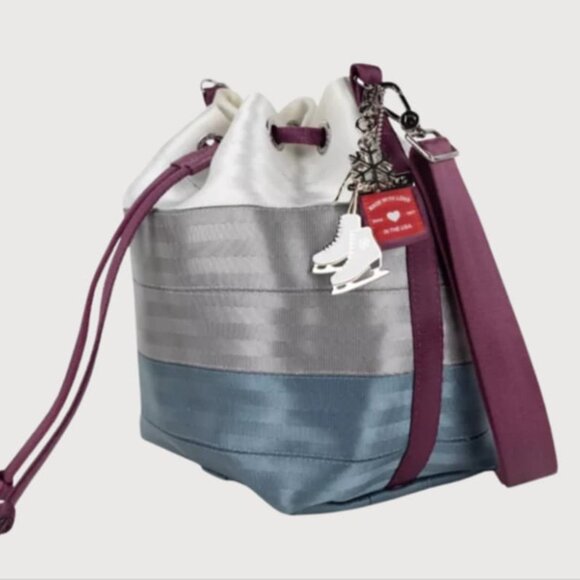 Harvey's On Ice Parkhopper Seatbelt Bag - Picture 2 of 3